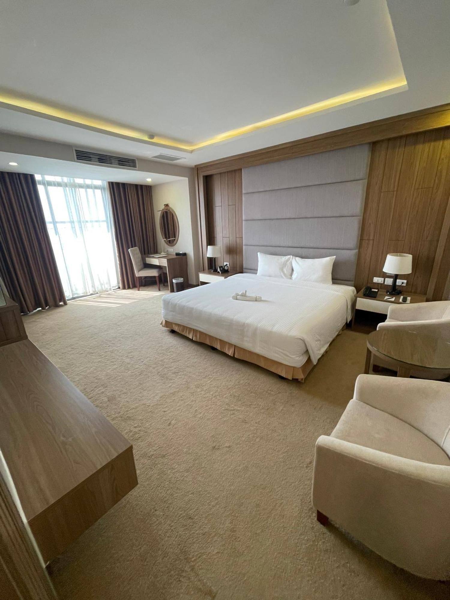 Muong Thanh Luxury Ha Nam Phu Ly Extérieur photo